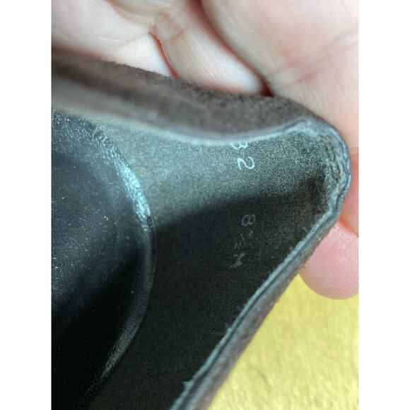 Stuart Weitzman Pump Heels Size 8.5 Brown Suede Square Toe Preppy Twee - Picture 12 of 13